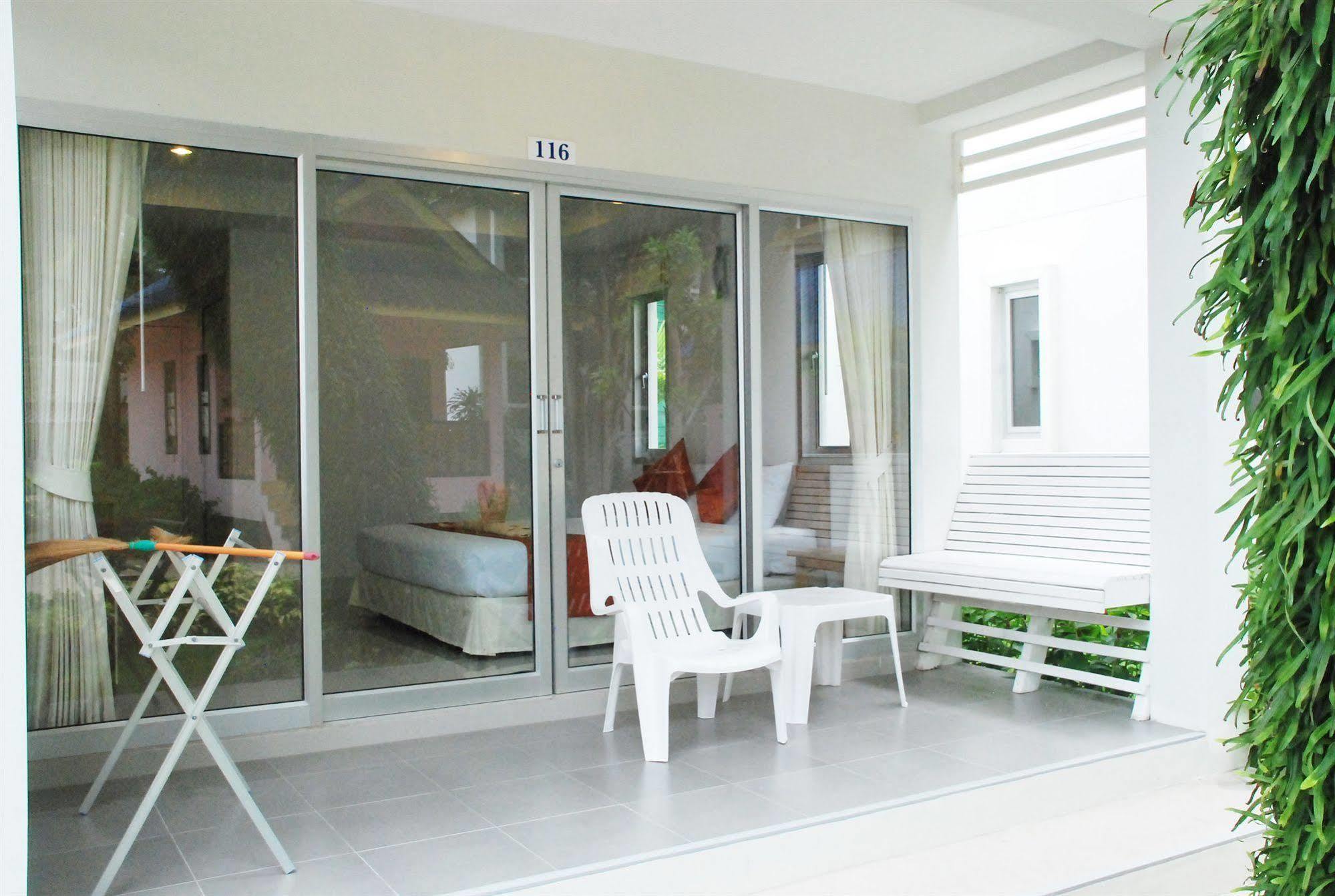 Amity Beach Resort Maret Dış mekan fotoğraf
