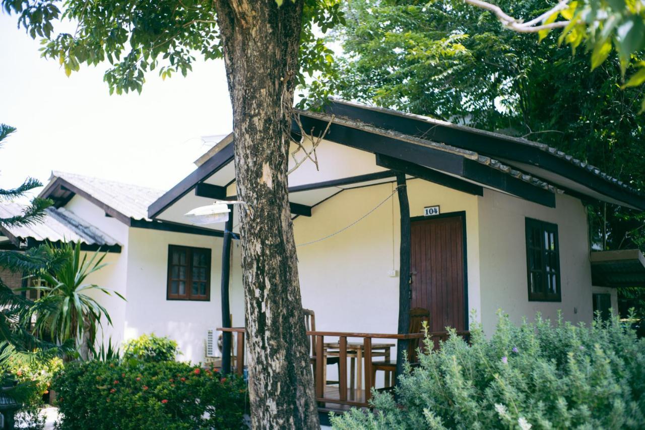 Amity Beach Resort Maret Dış mekan fotoğraf