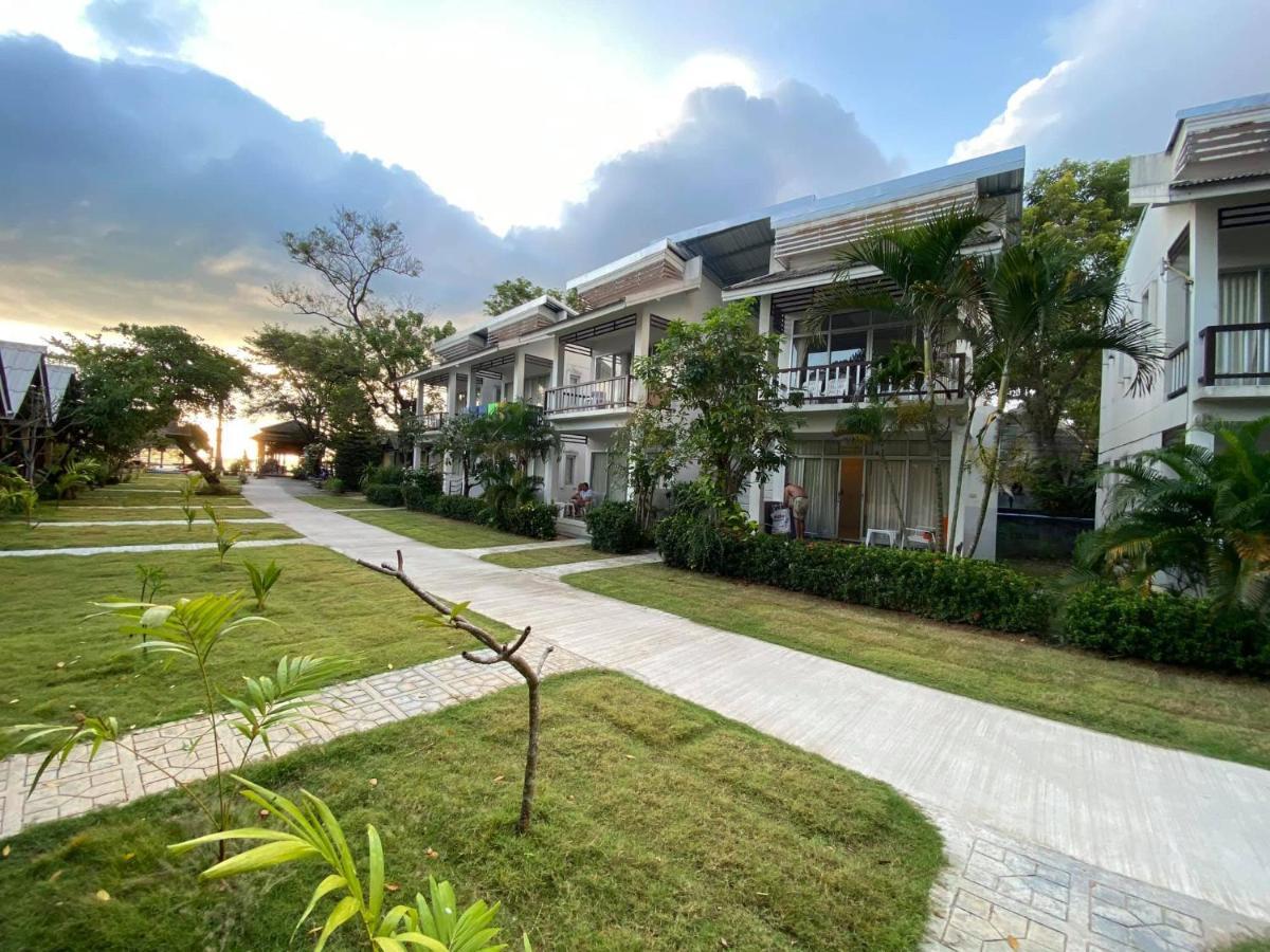 Amity Beach Resort Maret Dış mekan fotoğraf
